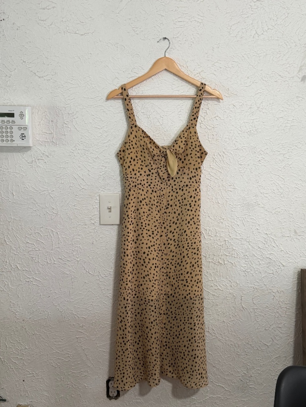 Forever 21 Women’s Cheetah Print Maxi Dress Size Medium